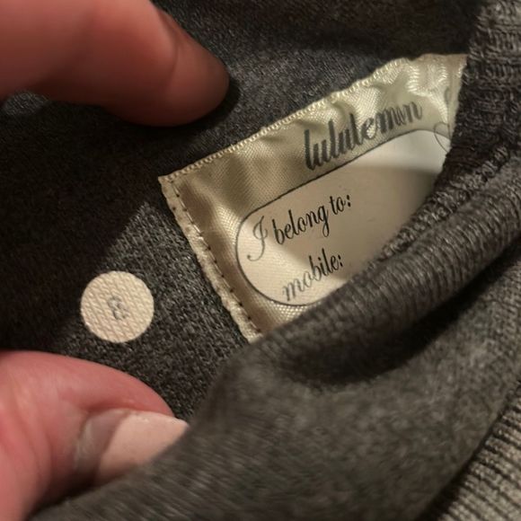 Lululemon Scuba Hoodie Size 8 - 2 tone gray - Picture 5 of 5
